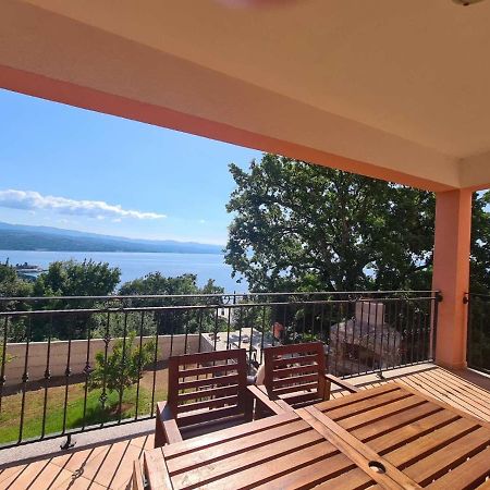 Family Apartment Nekic Opatija Eksteriør bilde