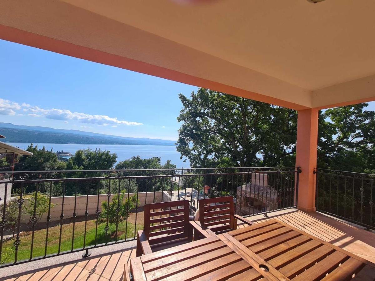 Family Apartment Nekic Opatija Eksteriør bilde