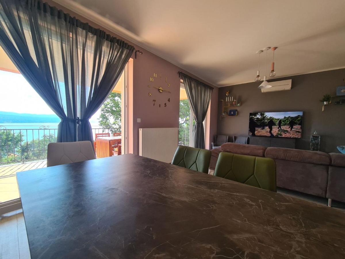 Family Apartment Nekic Opatija Eksteriør bilde